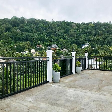 فندق Tranquil Quarter كاندي المظهر الخارجي الصورة